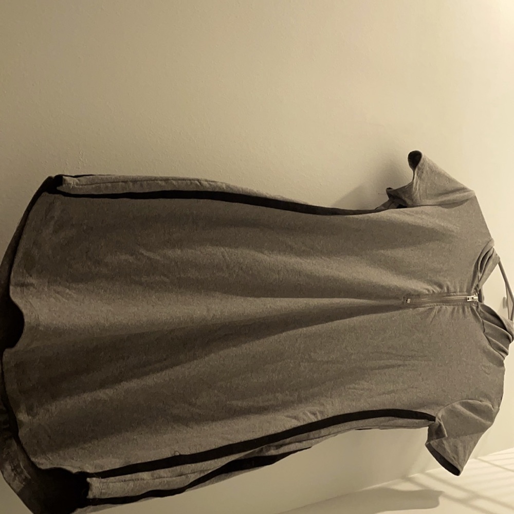 Hooded grey zipper stripped dress